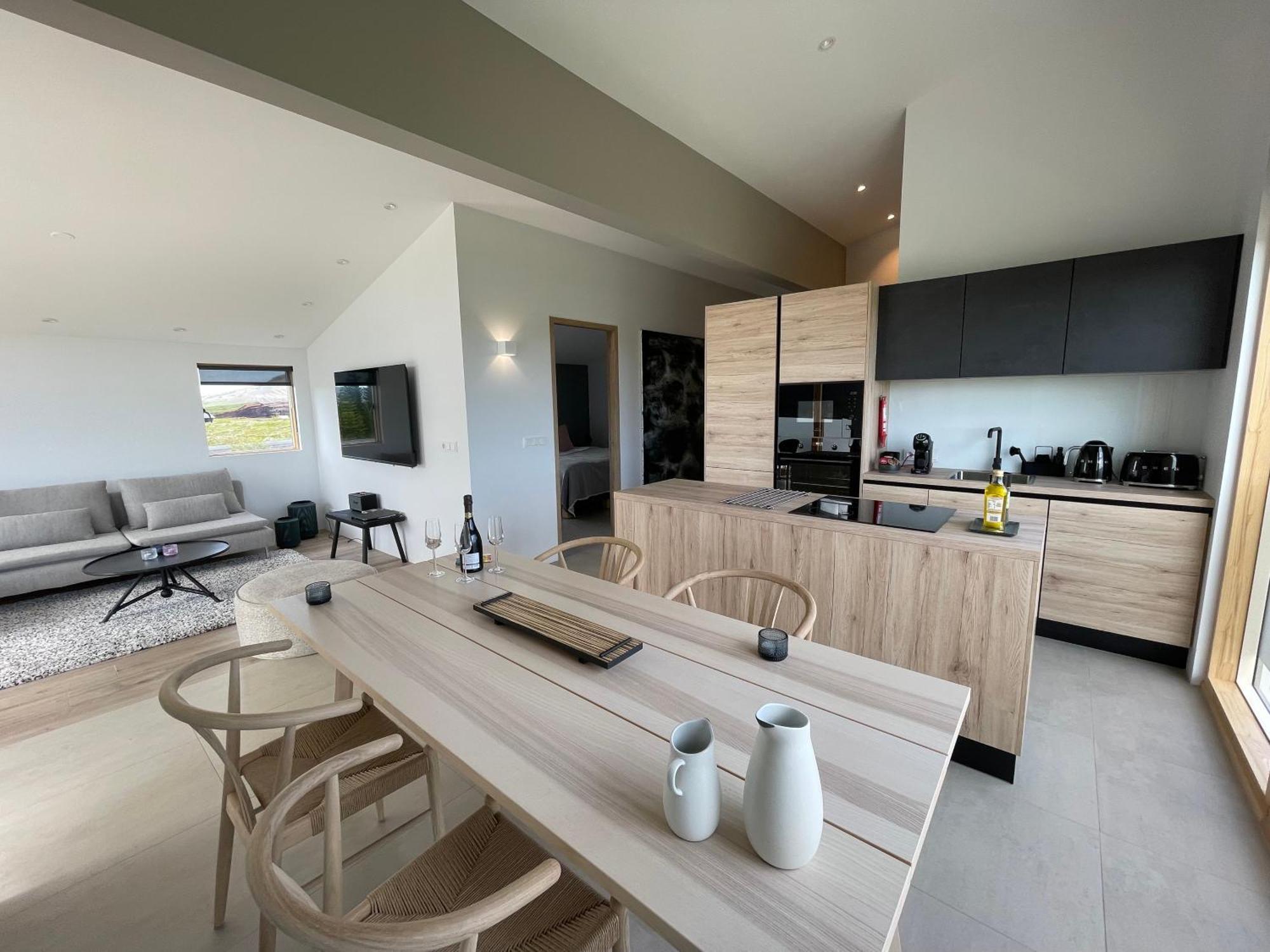 Kerbyggd: Luxury House And Cottage In Golden Circle Селфосс Экстерьер фото
